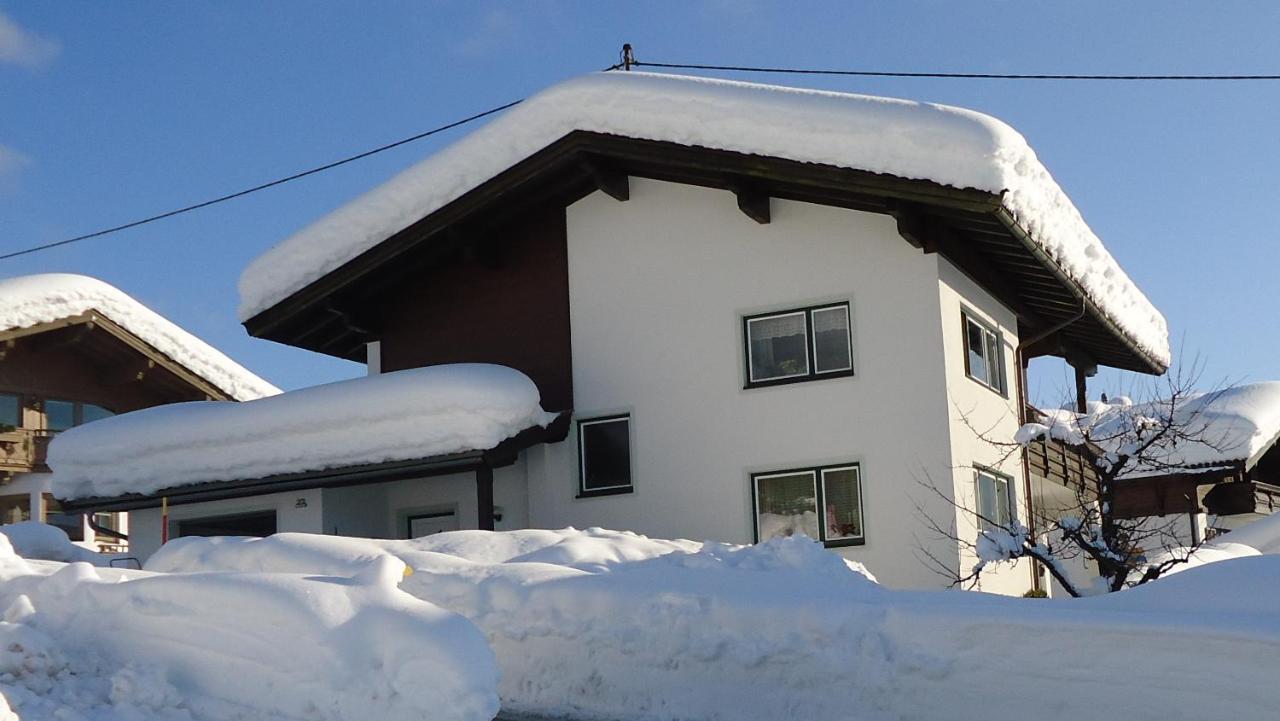 Haus Zehentner Apartment Fieberbrunn Exterior photo